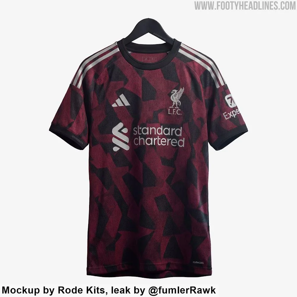 26 27 Liverpool third kit